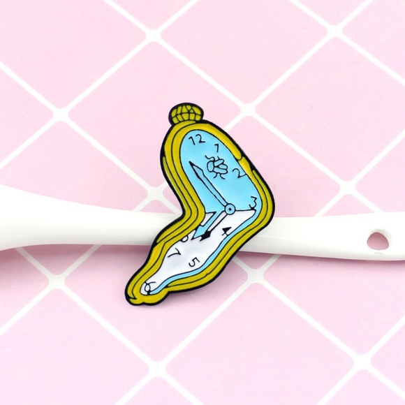 Melted Clock Enamel Pin Goth Gothic Killstar Style - Picture 3 of 6